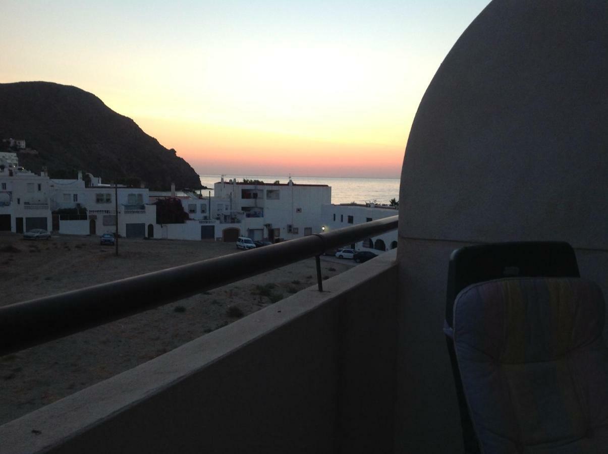 Appartement Coqueto Atico Con Vistas Al Mar à Carboneras Extérieur photo